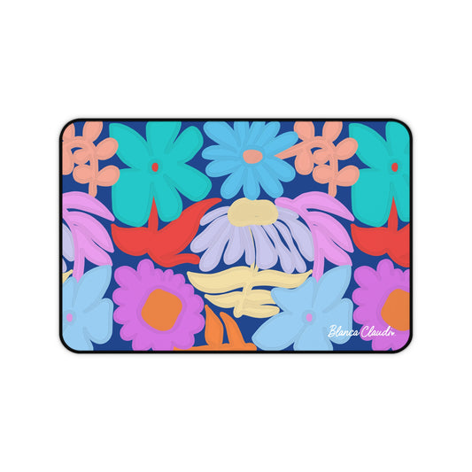 Desk Mat ilustrado | Arte para tu espacio creativo