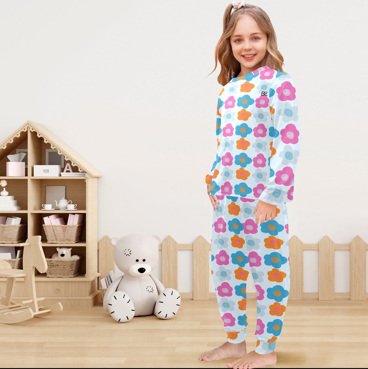 Christmas 2023 Little Girls Crew Neck Long Pajama Set