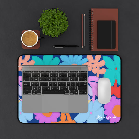 Desk Mat ilustrado | Arte para tu espacio creativo